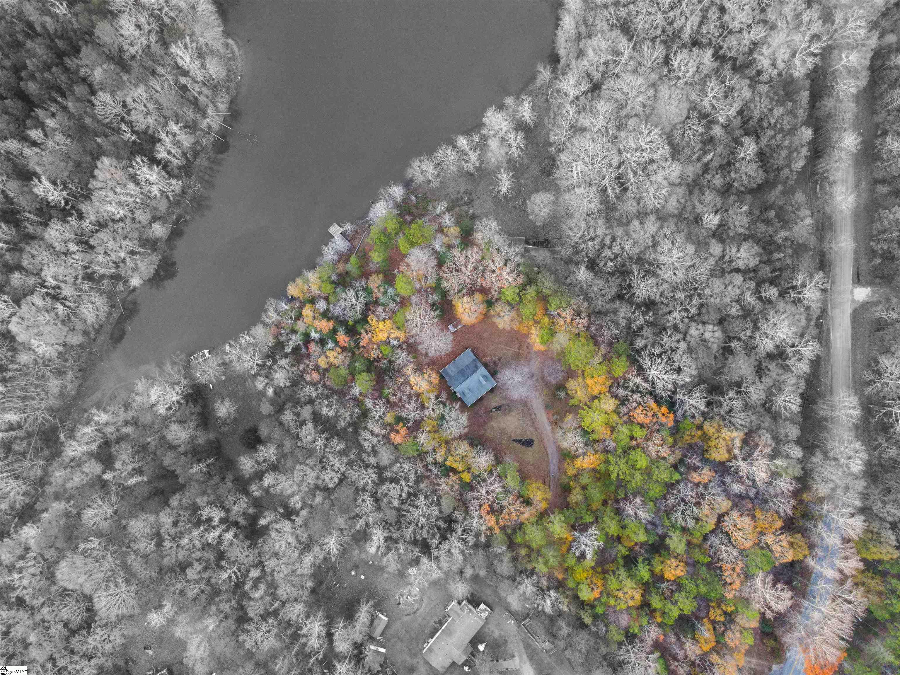 2310 Old Hills Bridge Road Enoree, SC 29335 - Photo 7 of 26