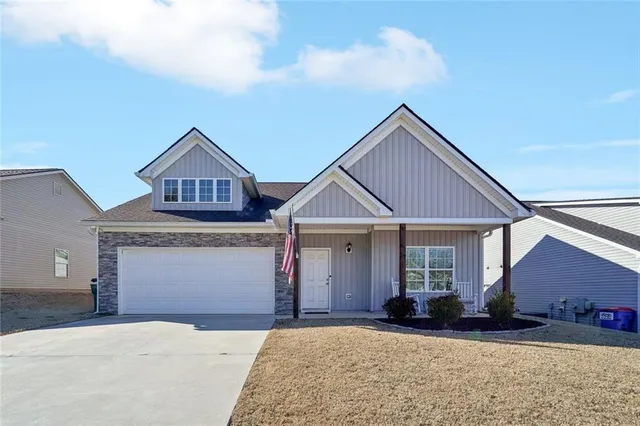 $308,000 | 329 Highland Pointe Drive, Alto, GA 30510
