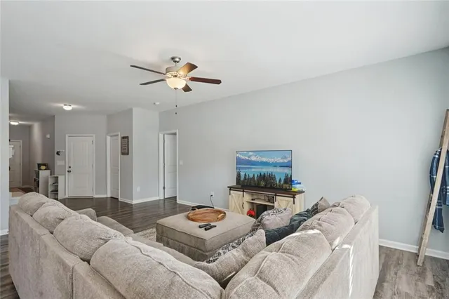 $308,000 | 329 Highland Pointe Drive, Alto, GA 30510