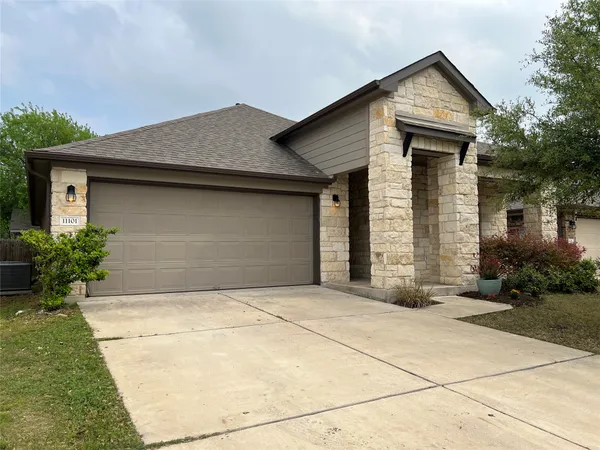 $2,400 | 11101 Bruneau Trail, Austin, TX 78754