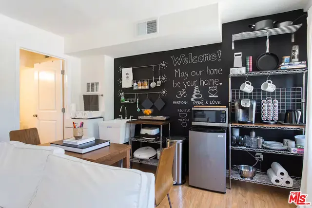 $1,299,000 | 2225 North Cahuenga Boulevard, Los Angeles, CA 90068