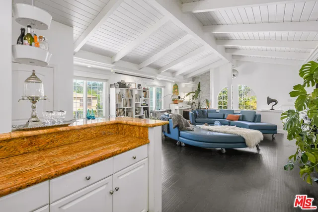 $1,299,000 | 2225 North Cahuenga Boulevard, Los Angeles, CA 90068