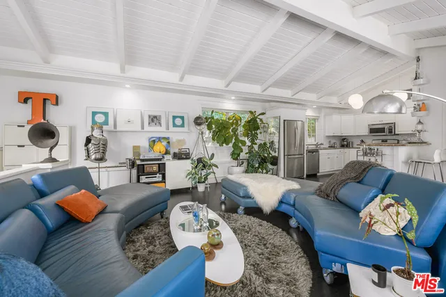 $1,299,000 | 2225 North Cahuenga Boulevard, Los Angeles, CA 90068