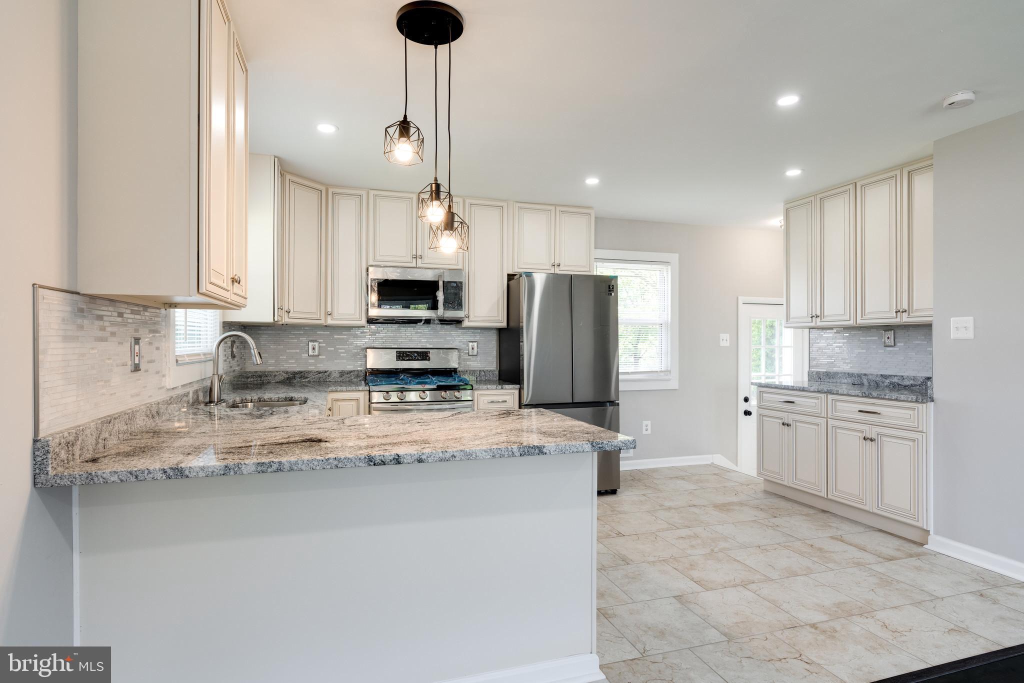 4909 Whitfield Chapel Road Lanham, MD 20706 - Photo 5 of 51 Gallery Image 5