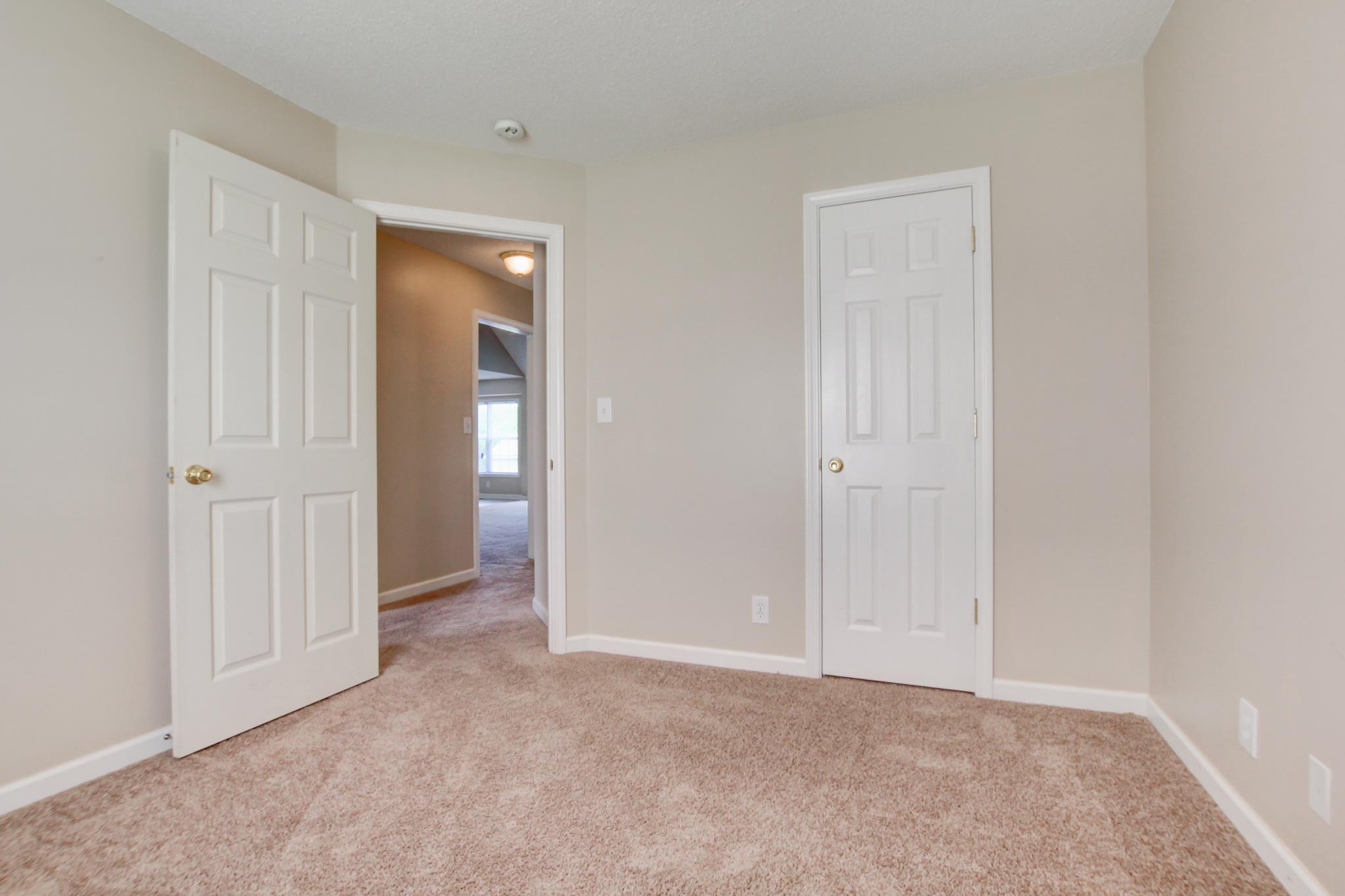 1931 Needmore Road Clarksville, TN 37042 - Photo 19 of 25 Gallery Image 19