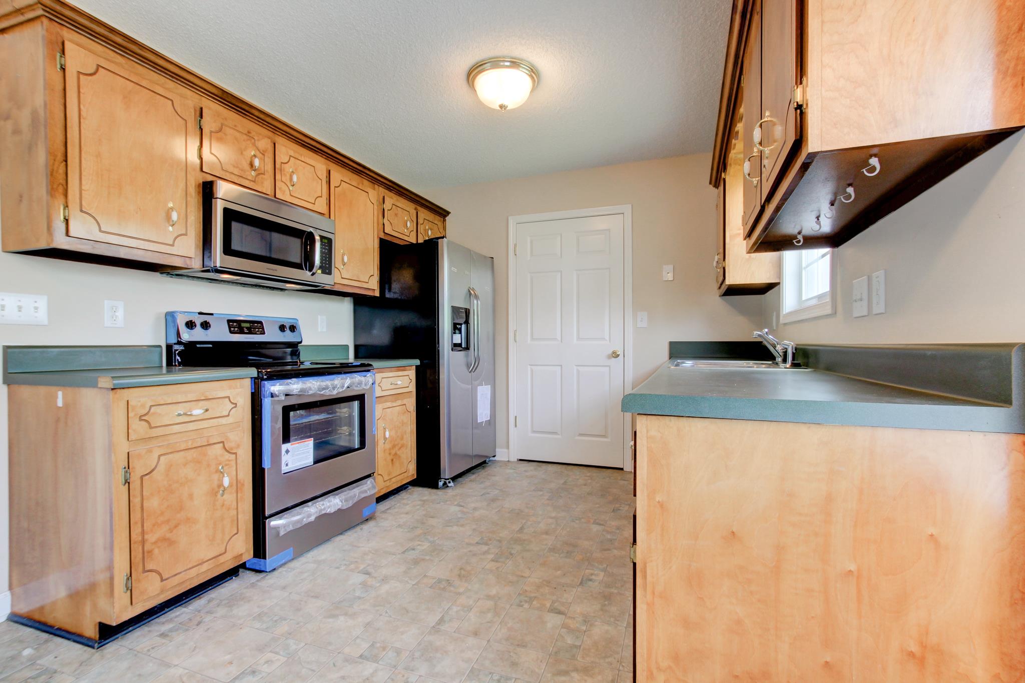 1931 Needmore Road Clarksville, TN 37042 - Photo 5 of 25 kitchen area with stainless appliances