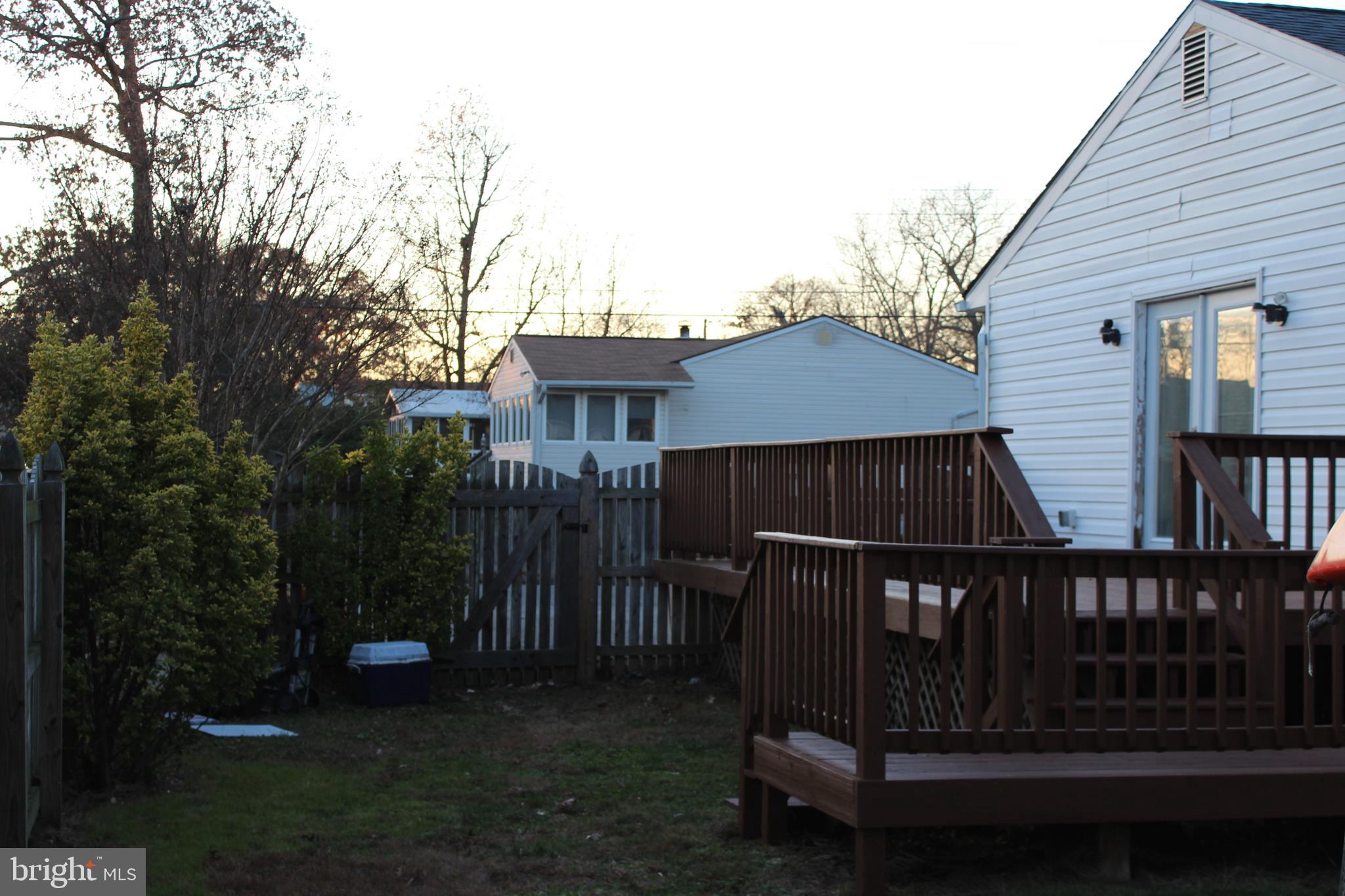 1631 Hilltop Road Edgewater, MD 21037 - Photo 4 of 7