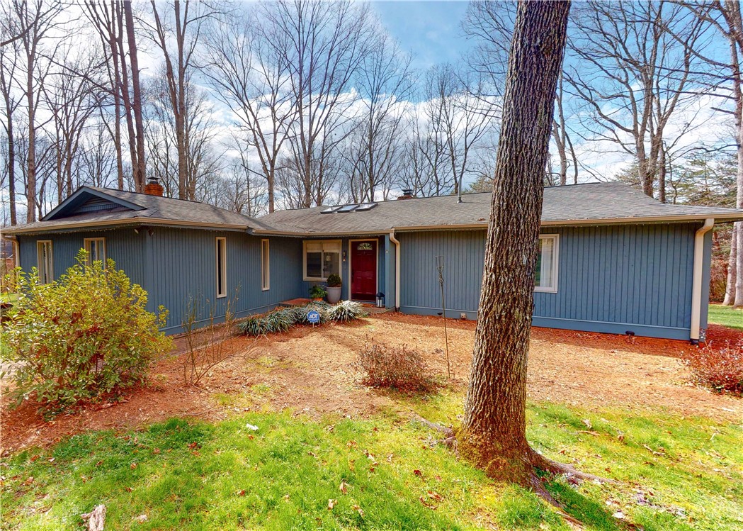 119 Debbie Drive Pendleton, SC 29670 - Photo 1 of 39 Gallery Image 1