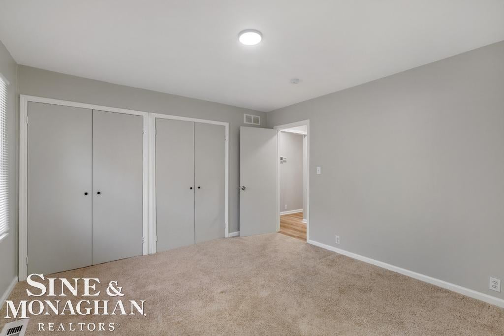 20933 Ridgemont Road Harper Woods, MI 48225 - Photo 17 of 30 Gallery Image 17