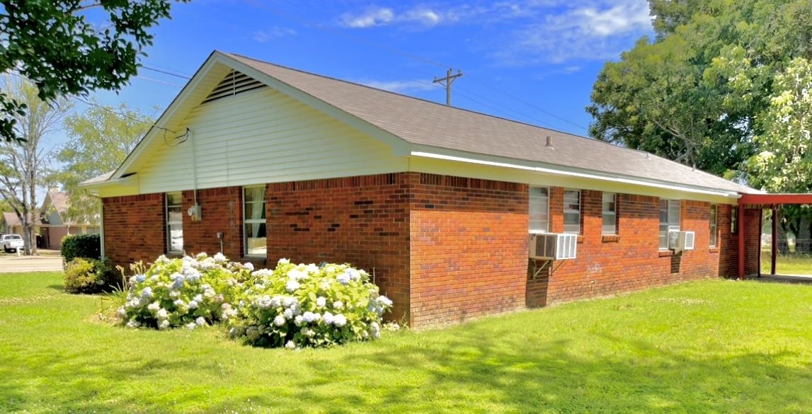 7623 Craft Road Olive Branch, MS 38654 - Photo 4 of 20 back and side