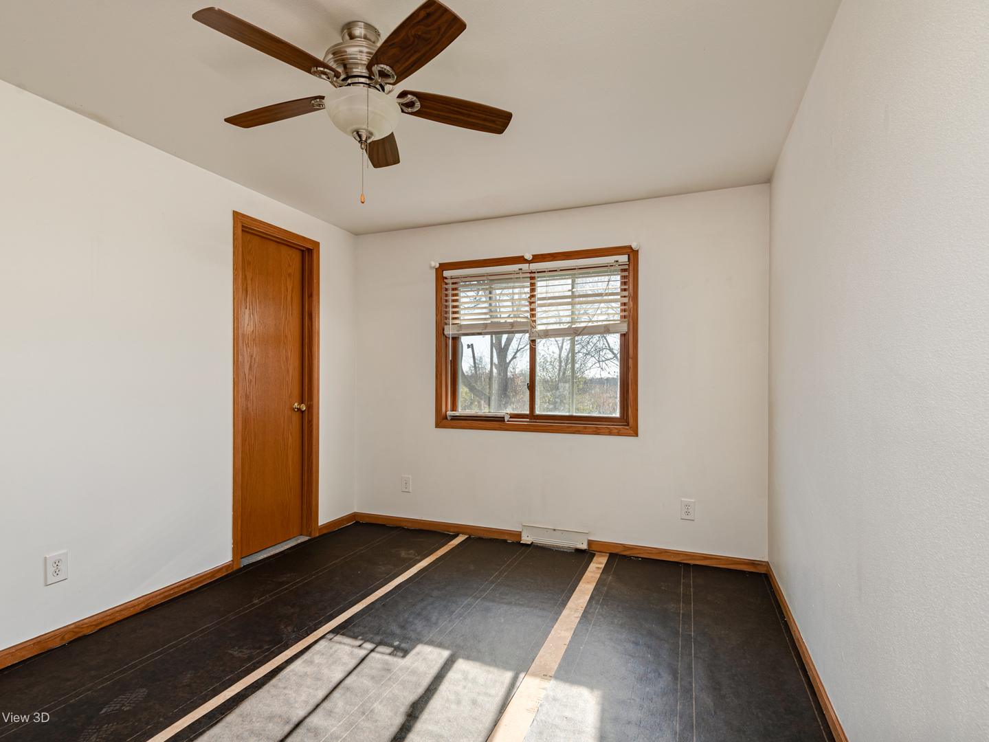 22105 Anthony Road Marengo, IL 60152 - Photo 19 of 27 a view of an empty room with a window