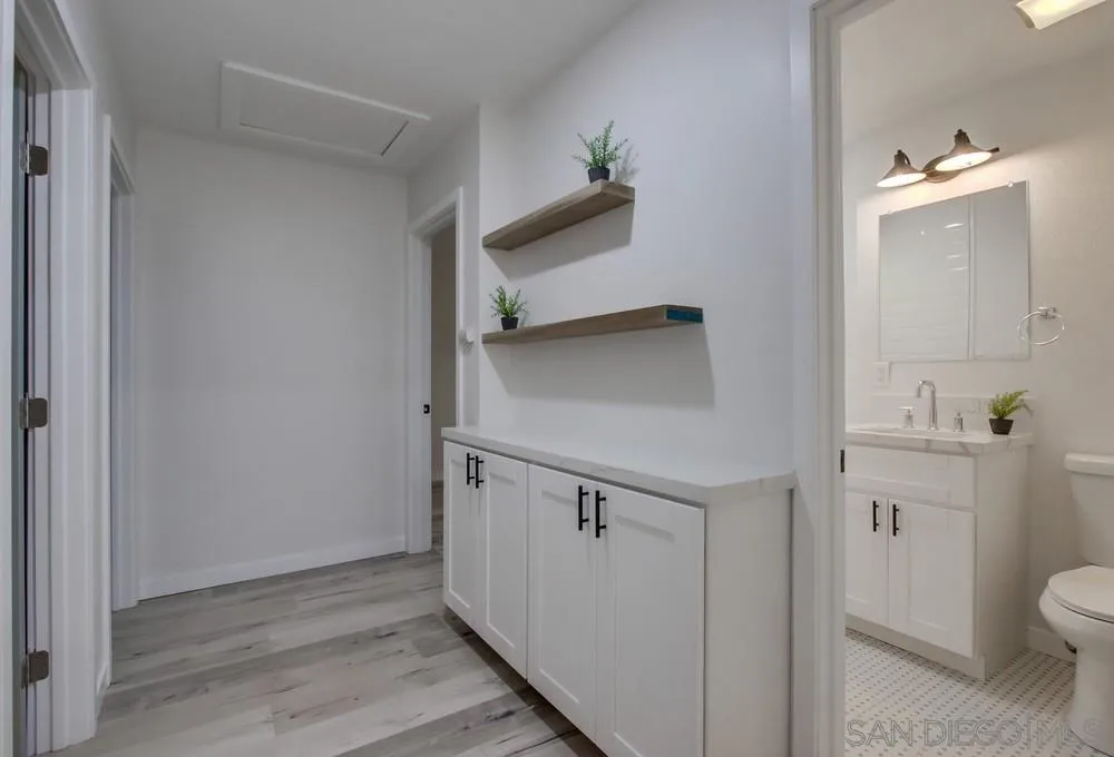 9772 Abbeyfield Road Santee, CA 92071 - Photo 21 of 25 Gallery Image 21