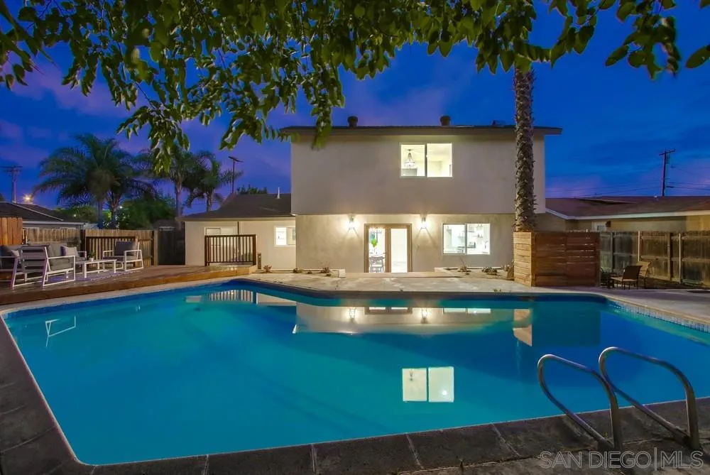 9772 Abbeyfield Road Santee, CA 92071 - Photo 3 of 25 Gallery Image 3