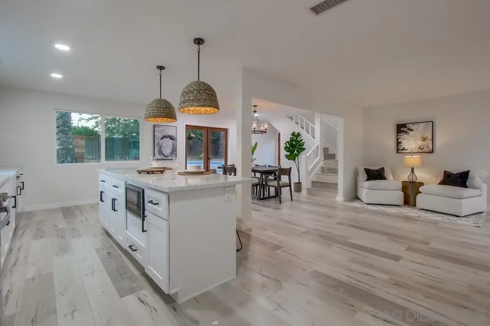 9772 Abbeyfield Road Santee, CA 92071 - Photo 9 of 25 Gallery Image 9
