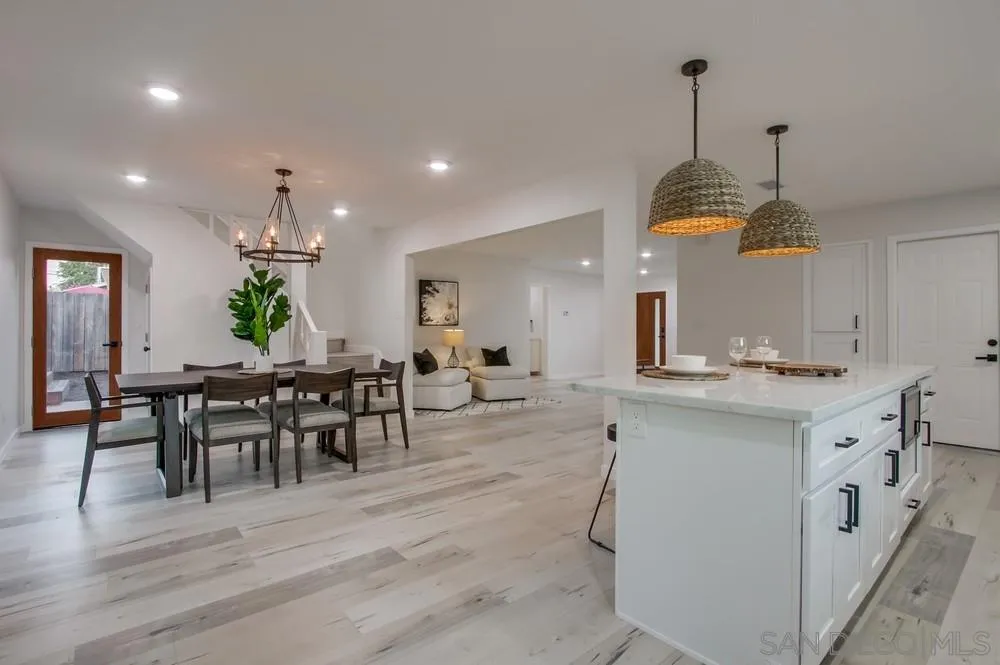 9772 Abbeyfield Road Santee, CA 92071 - Photo 10 of 25 Gallery Image 10