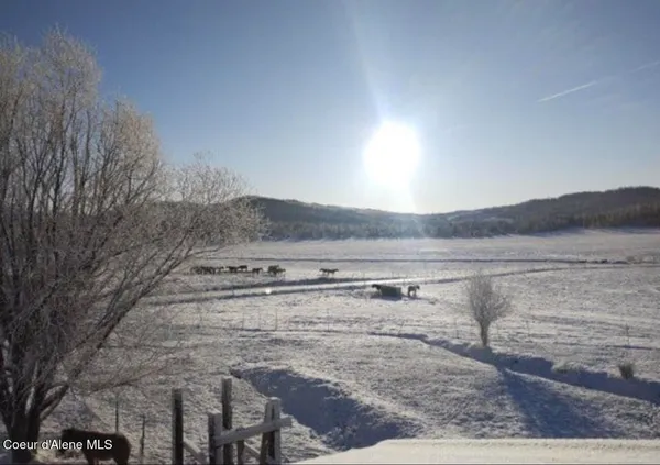 $367,000 | 1565 Little Carpenter Creek Road, Fernwood, ID 83830