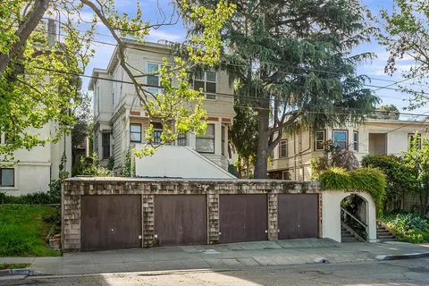 $945,000 | 320-324 Athol Avenue, Oakland, CA 94606