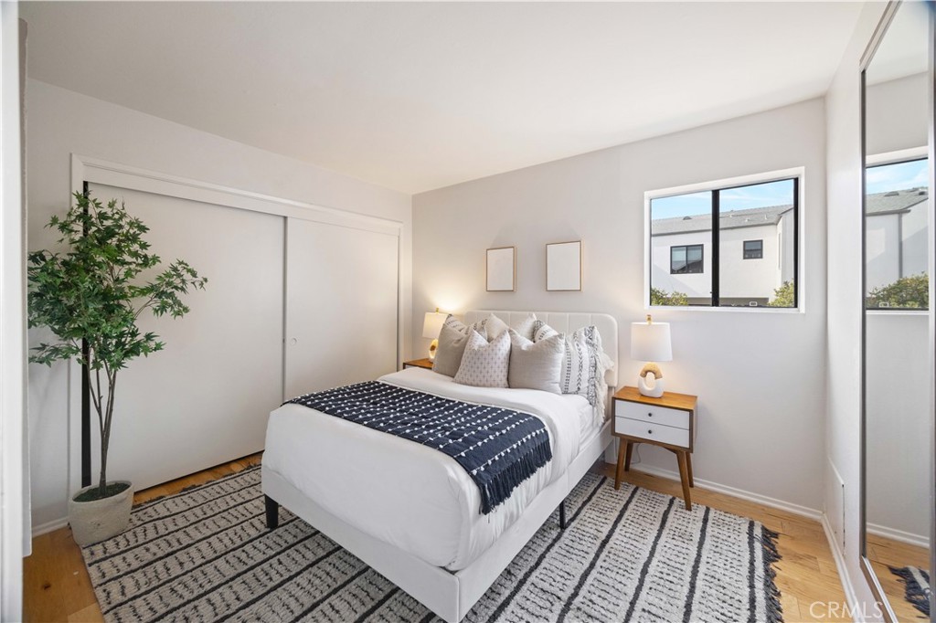 2317 Carnegie Lane, Unit B Redondo Beach, CA 90278 - Photo 17 of 34