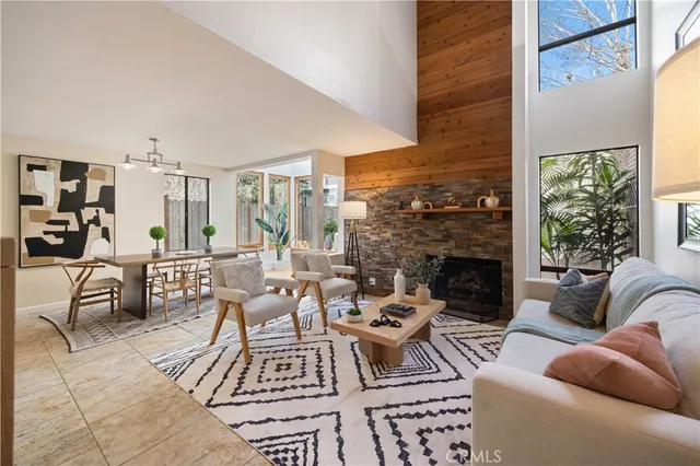 $1,199,000 | 2317 Carnegie Lane, Unit B, Redondo Beach, CA 90278