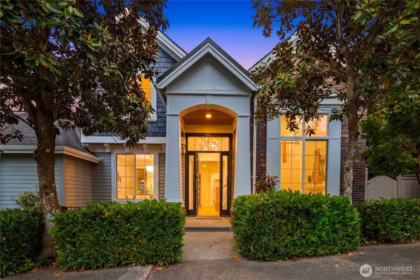 $1,995,000 | 1823 145th Place Southeast, Bellevue, WA 98007