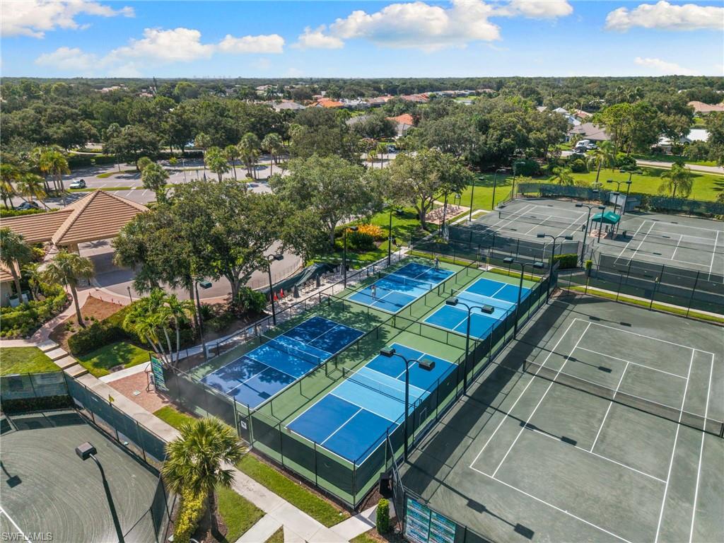 4208 Hampton Lane Naples, FL 34119 - Photo 44 of 48
