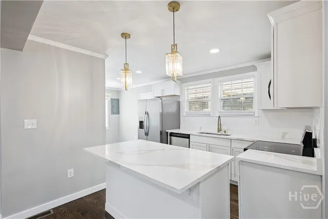 $2,175 | 1935 Causton Bluff Road, Savannah, GA 31404