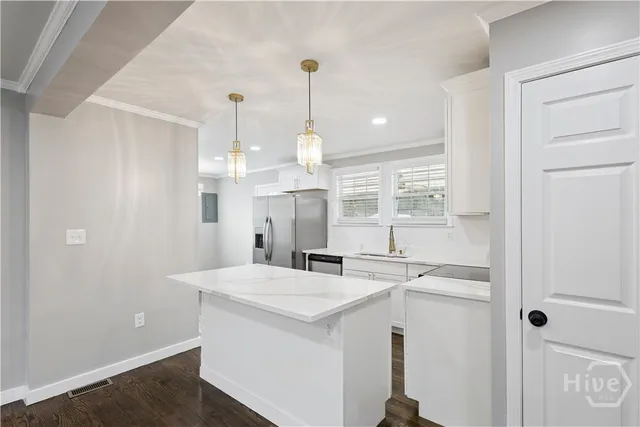 $2,175 | 1935 Causton Bluff Road, Savannah, GA 31404