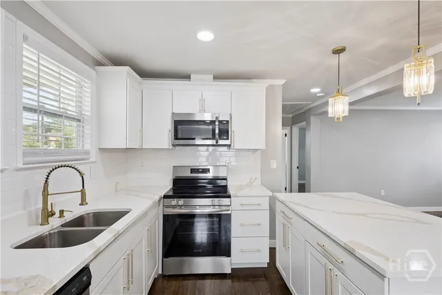 $2,175 | 1935 Causton Bluff Road, Savannah, GA 31404