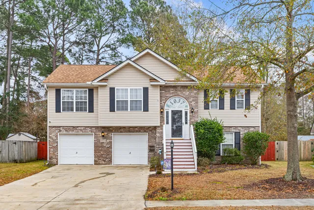 $380,000 | 1037 Cobblestone Boulevard, Summerville, SC 29486