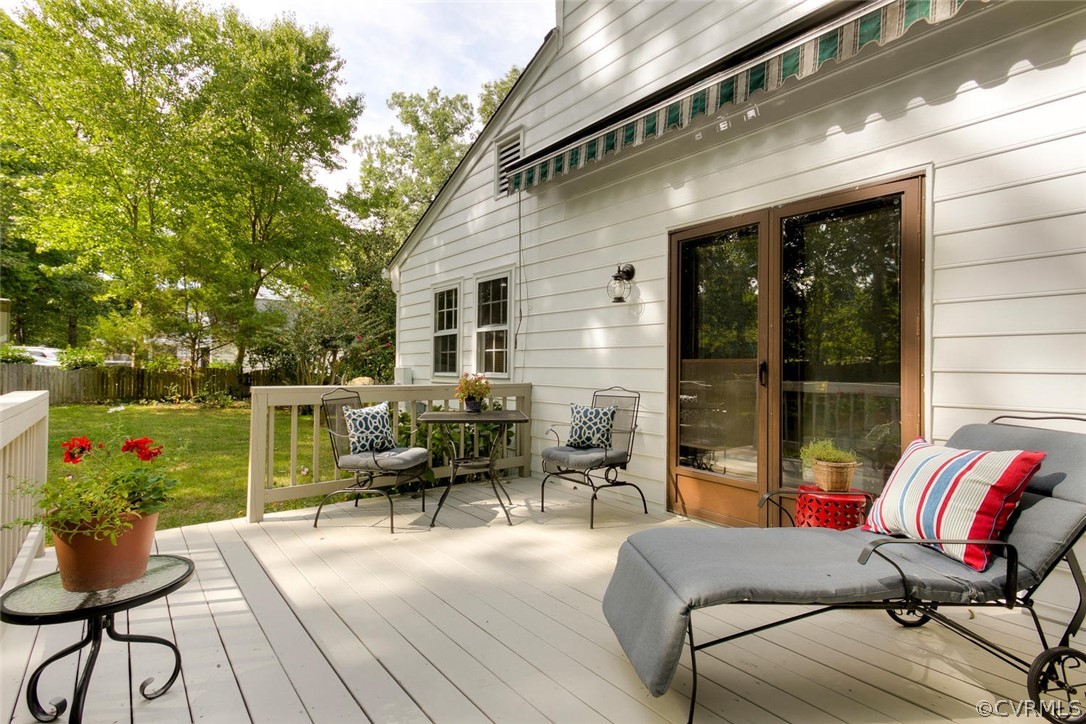1118 Royal Ridge Road Midlothian, VA 23114 - Photo 35 of 50 Great spot to relax!