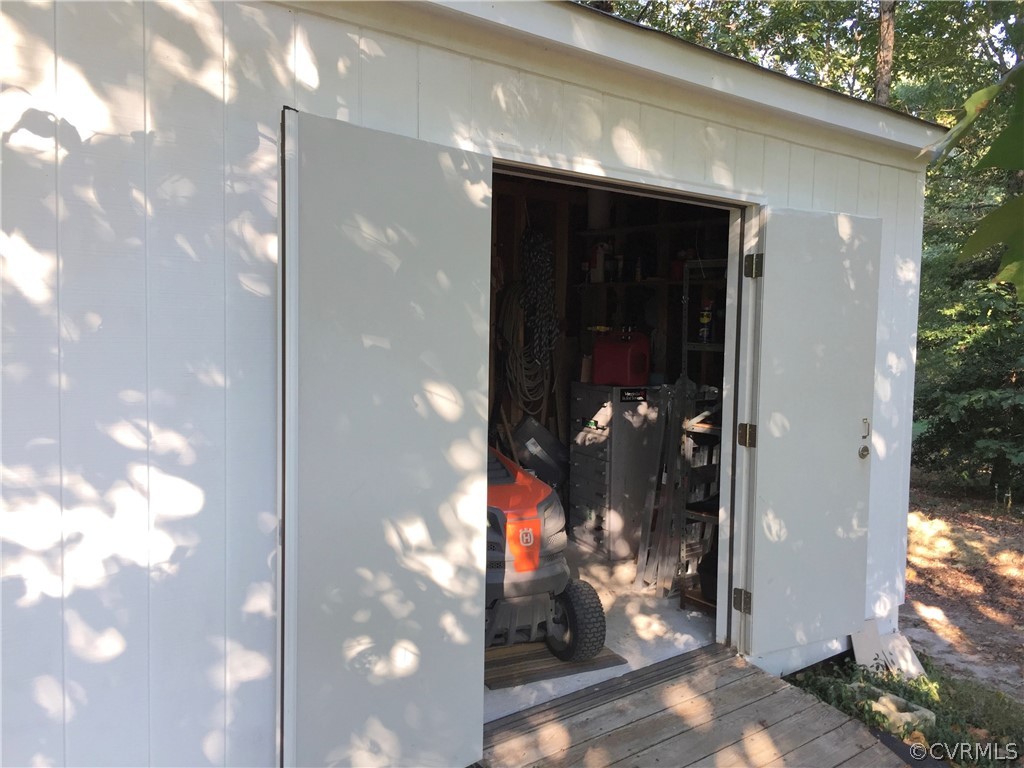 1118 Royal Ridge Road Midlothian, VA 23114 - Photo 42 of 50 Double-width doors open from the rear. Go out the