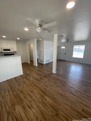 $1,495 | 179 Shadow Valley Drive, San Antonio, TX 78227