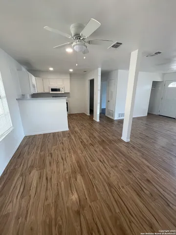 $1,495 | 179 Shadow Valley Drive, San Antonio, TX 78227