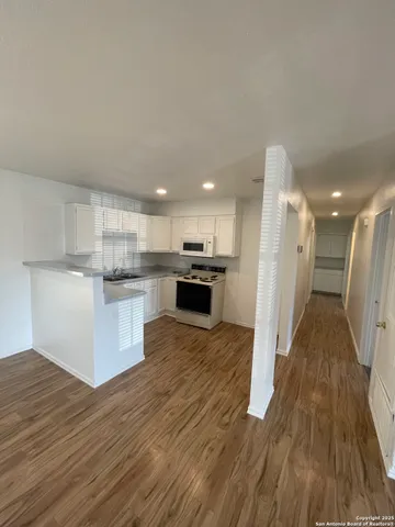 $1,495 | 179 Shadow Valley Drive, San Antonio, TX 78227