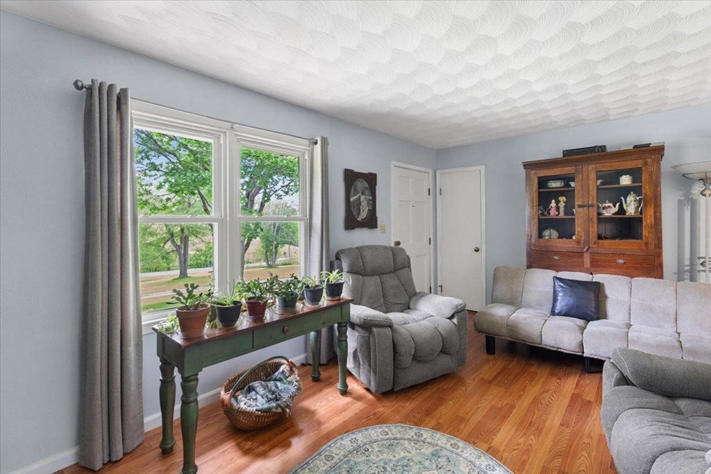 790 North Main Street Rural Retreat, VA 24368 - Photo 6 of 38 Gallery Image 6
