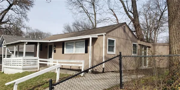 $139,900 | 813 South Liberty Street, Independence, MO 64050