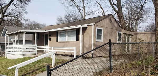 $139,900 | 813 South Liberty Street, Independence, MO 64050
