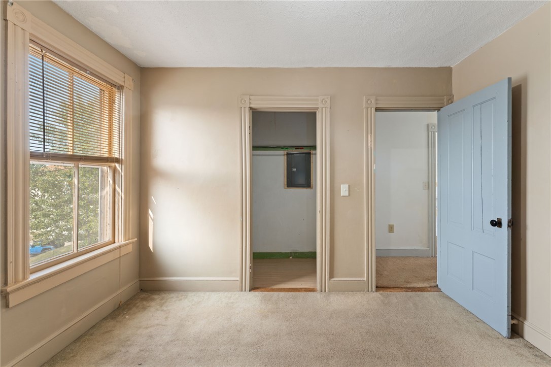 38 Emerson Street Woonsocket, RI 02895 - Photo 17 of 39 Gallery Image 17