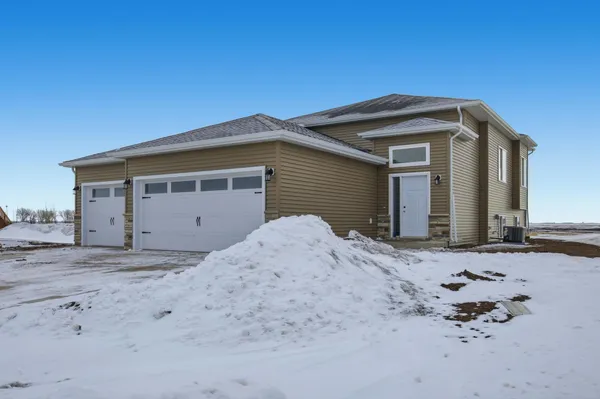 $399,900 | 114 18th Street Southeast, Barnesville, MN 56514