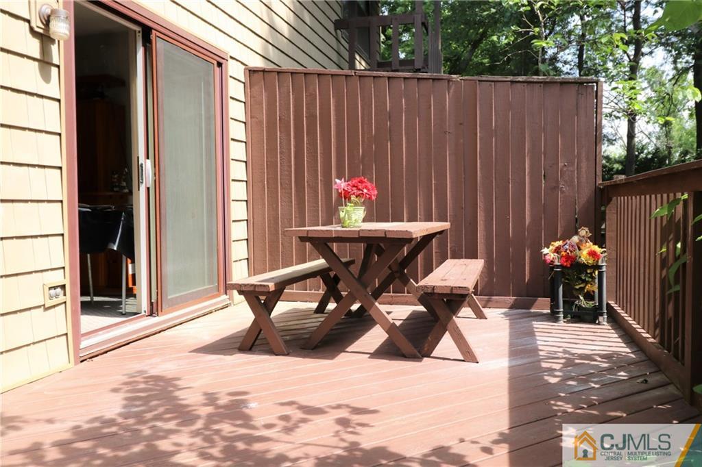 2 Pheasant Run Edison, NJ 08820 - Photo 19 of 25 Gallery Image 19