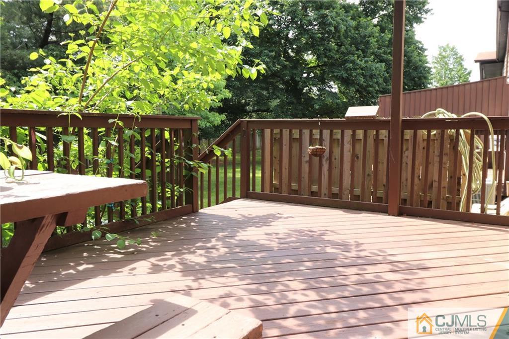 2 Pheasant Run Edison, NJ 08820 - Photo 20 of 25 Gallery Image 20