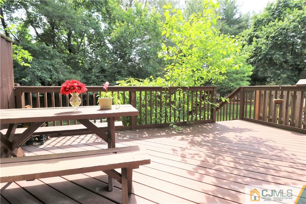 2 Pheasant Run Edison, NJ 08820 - Photo 21 of 25 Gallery Image 21