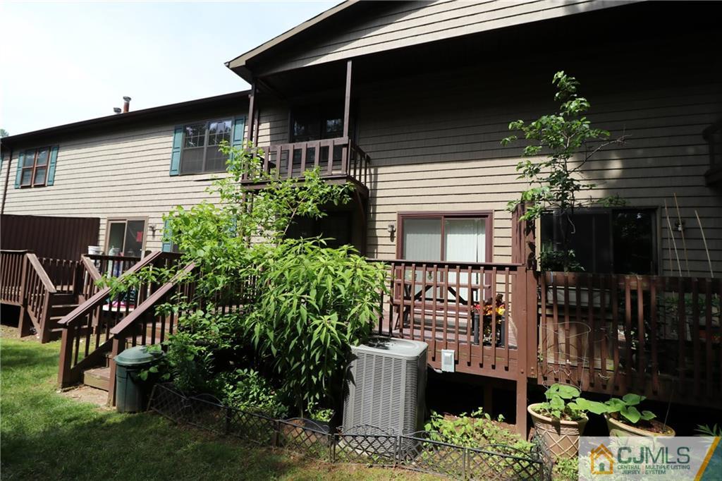 2 Pheasant Run Edison, NJ 08820 - Photo 23 of 25 Gallery Image 23