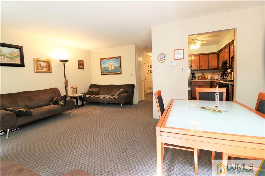 2 Pheasant Run Edison, NJ 08820 - Photo 8 of 25 Gallery Image 8