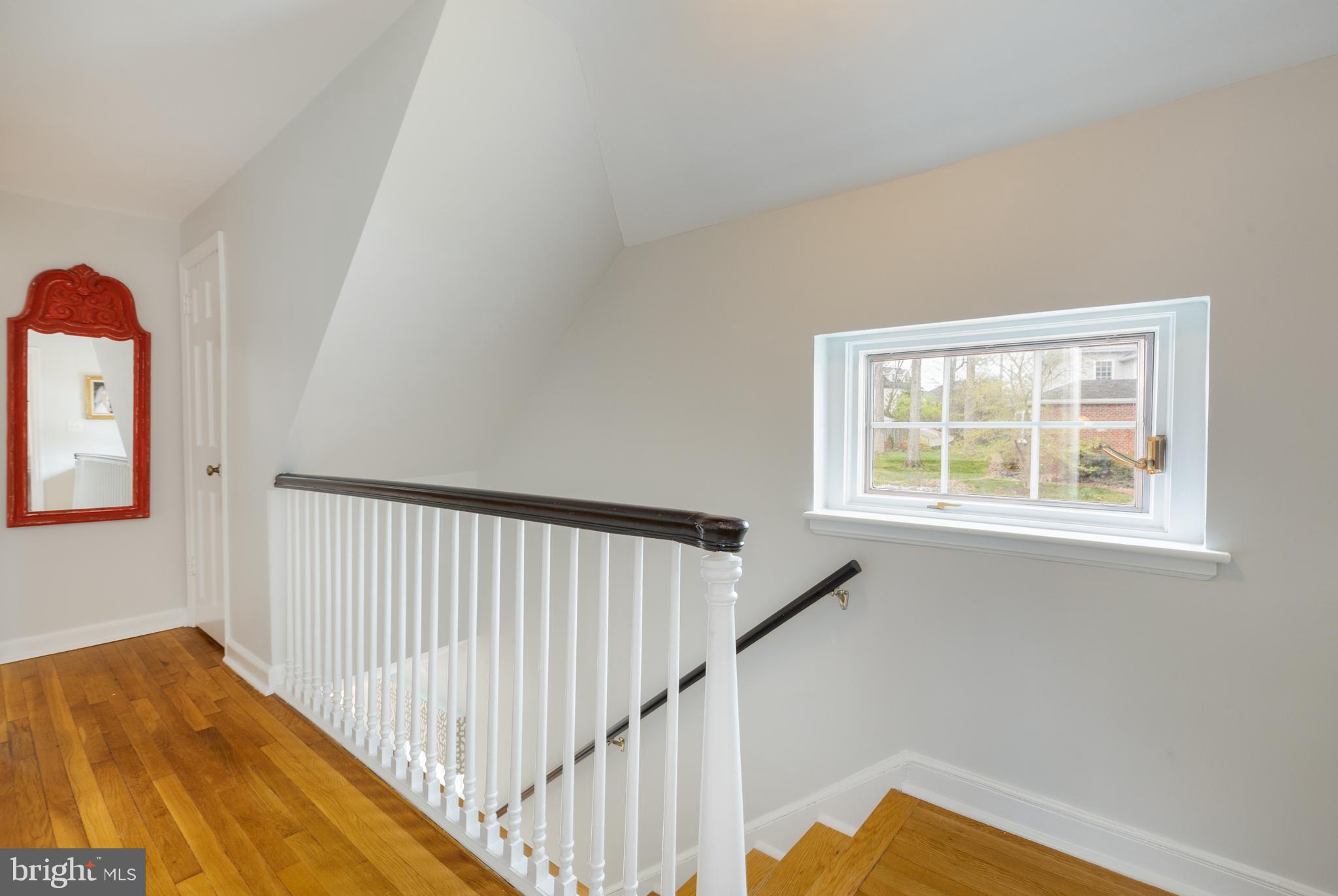 3109 Cameron Mills Road Alexandria, VA 22302 - Photo 29 of 47 Upper Level