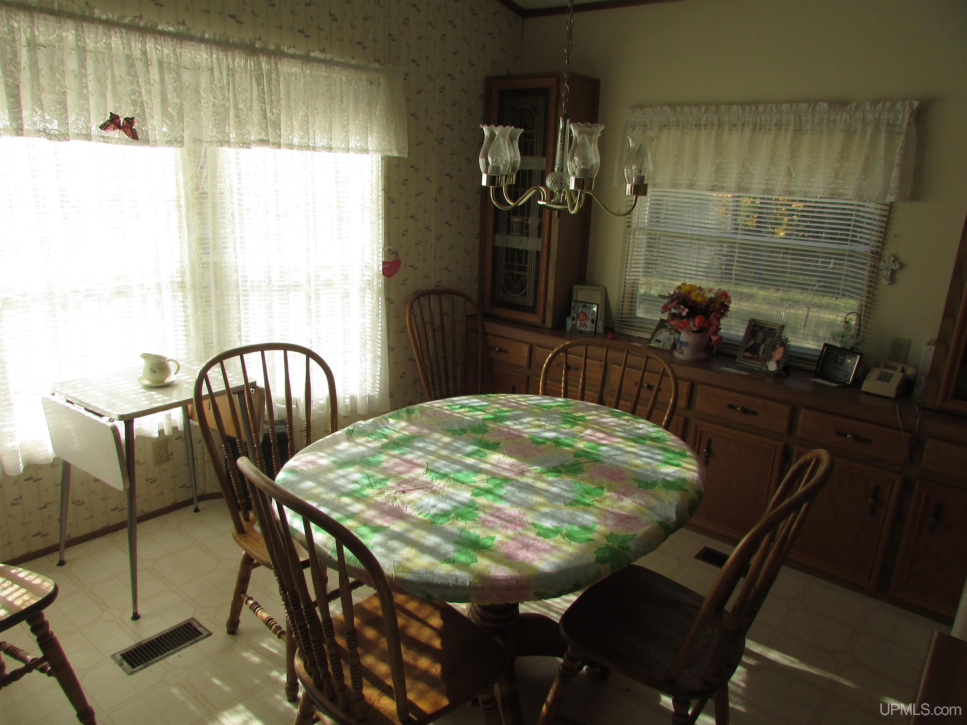 18822 Aura Road Lanse, MI 49946 - Photo 6 of 23 Gallery Image 6