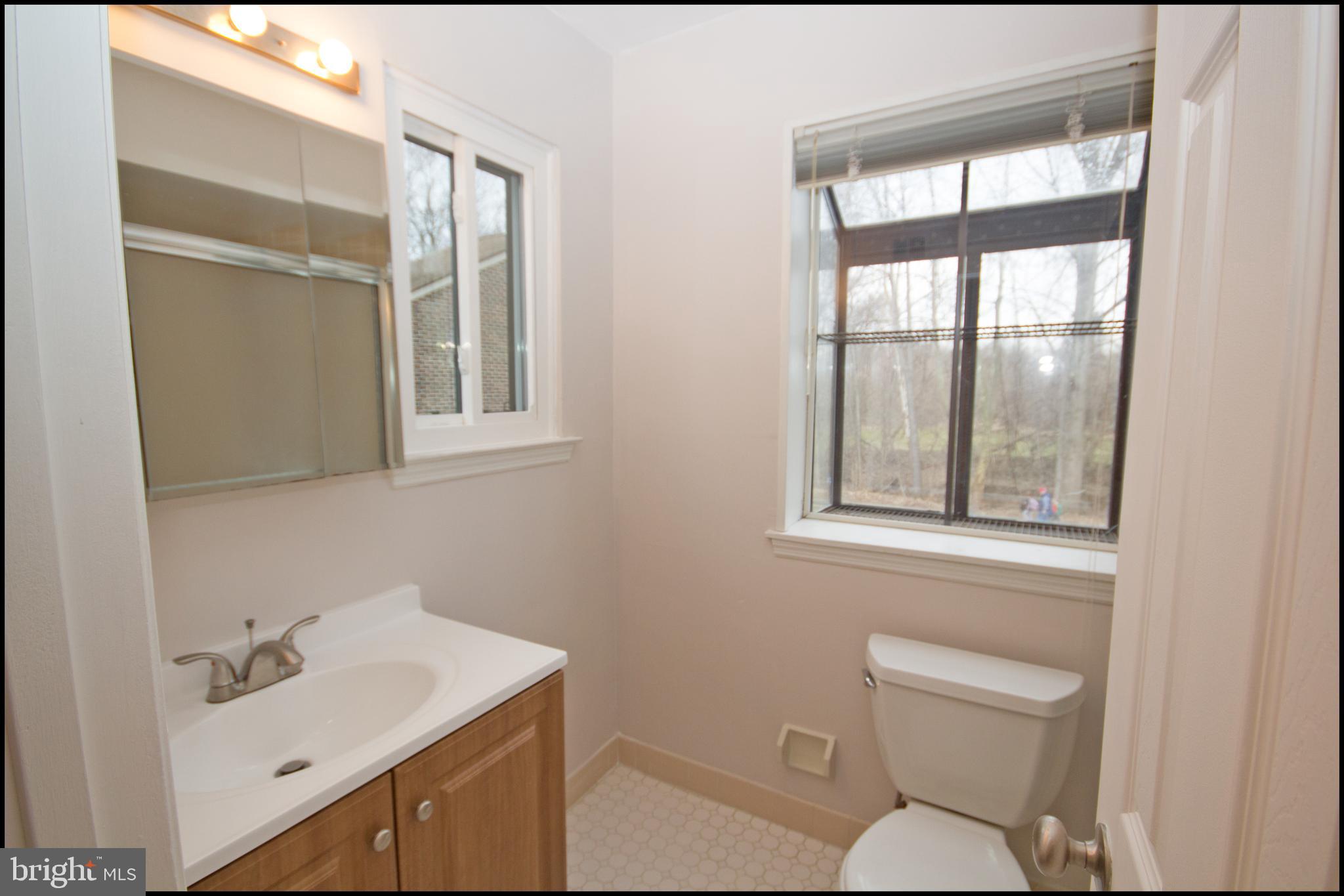 22 Knox Court Chesterbrook, PA 19087 - Photo 21 of 33 Master bathroom with two new vanities.