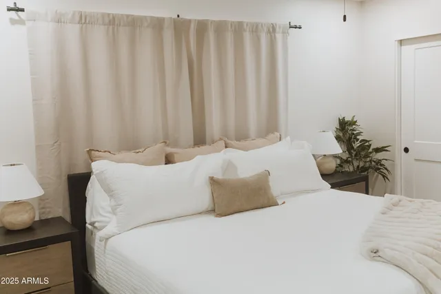 $8,000 | 8737 East Rose Lane, Scottsdale, AZ 85250