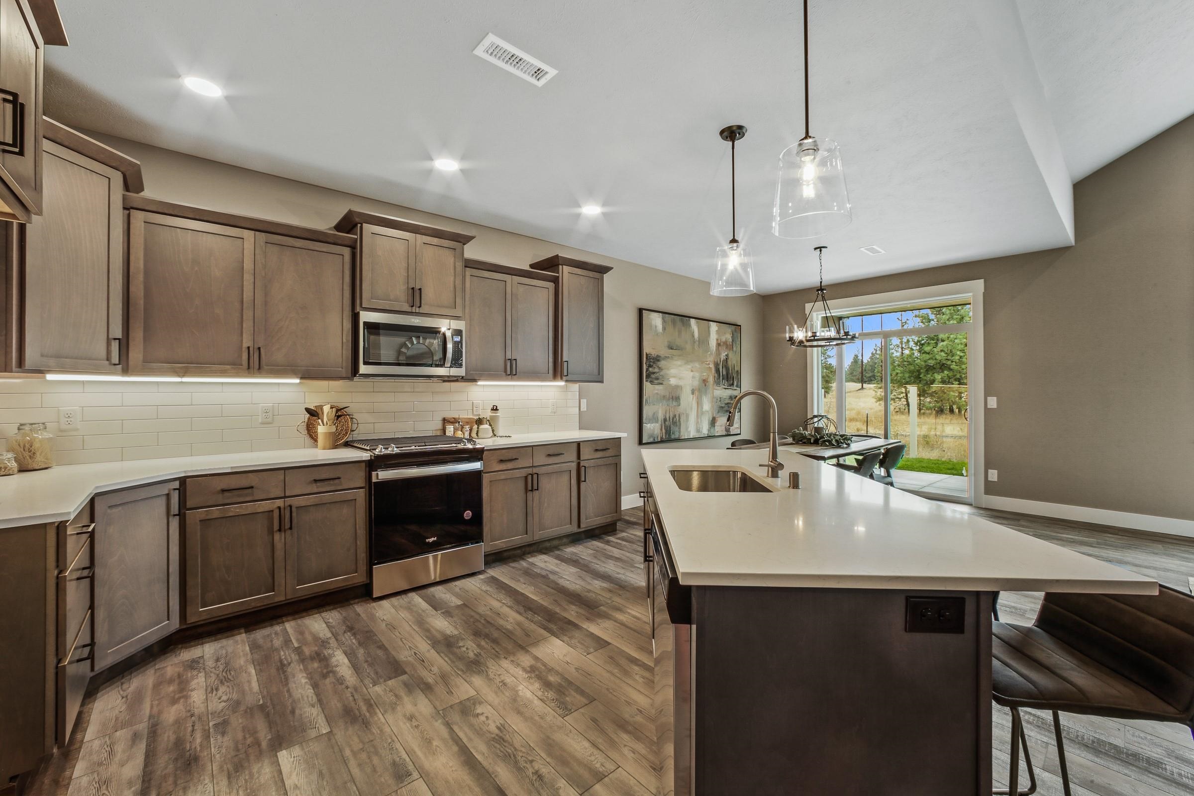 1006 East Handy Road Colbert, WA 99005 - Photo 8 of 20