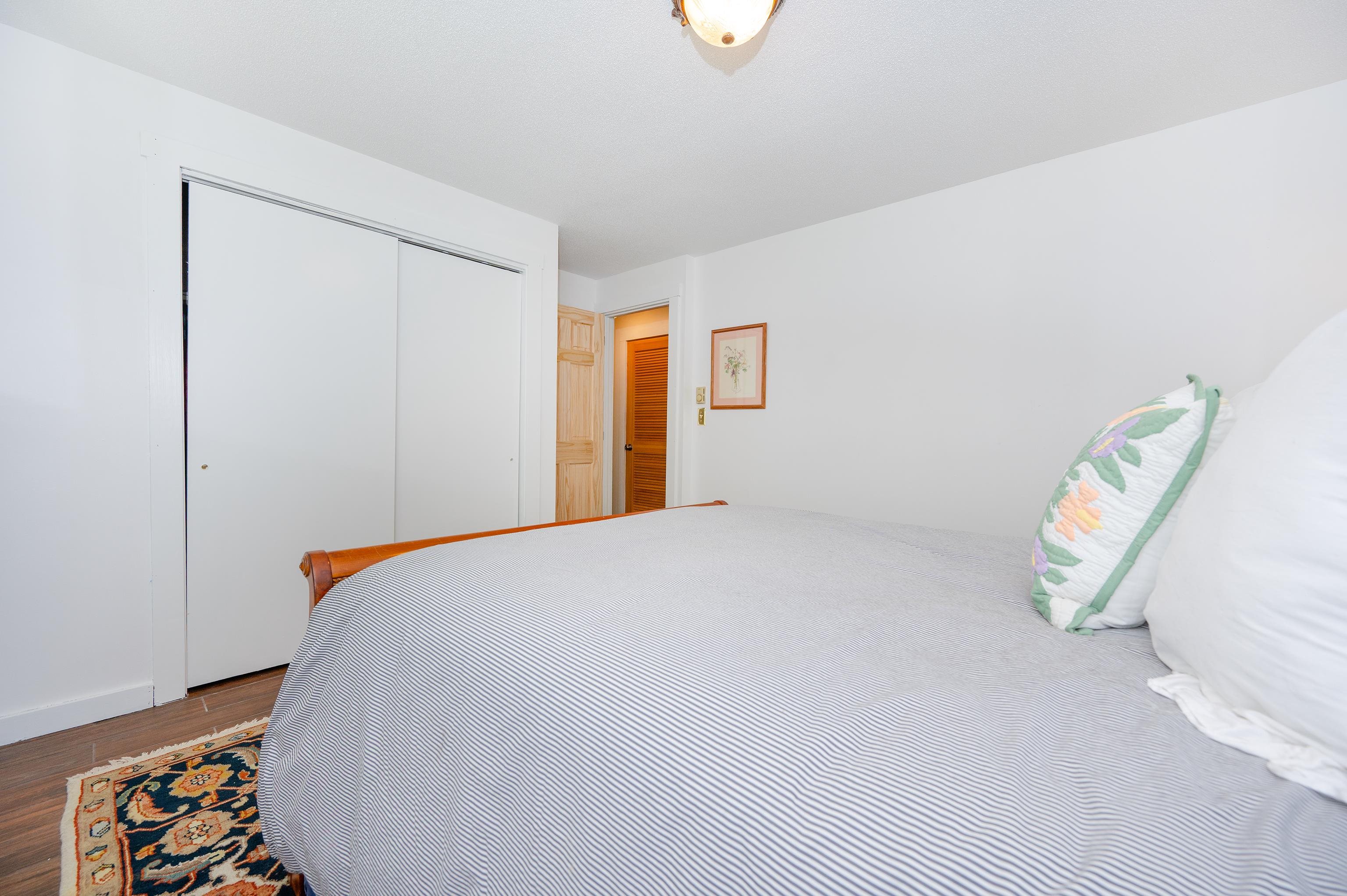 1196 Marsh Family Road, Unit 7176 Hartford, VT 05059 - Photo 37 of 49